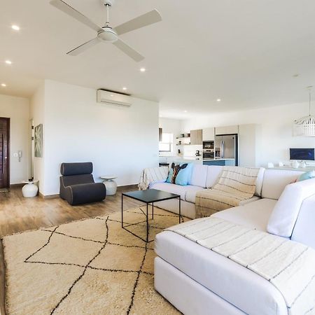 Modern Penthouse - Nautilya Bs1 Apartment Grand Bay Luaran gambar